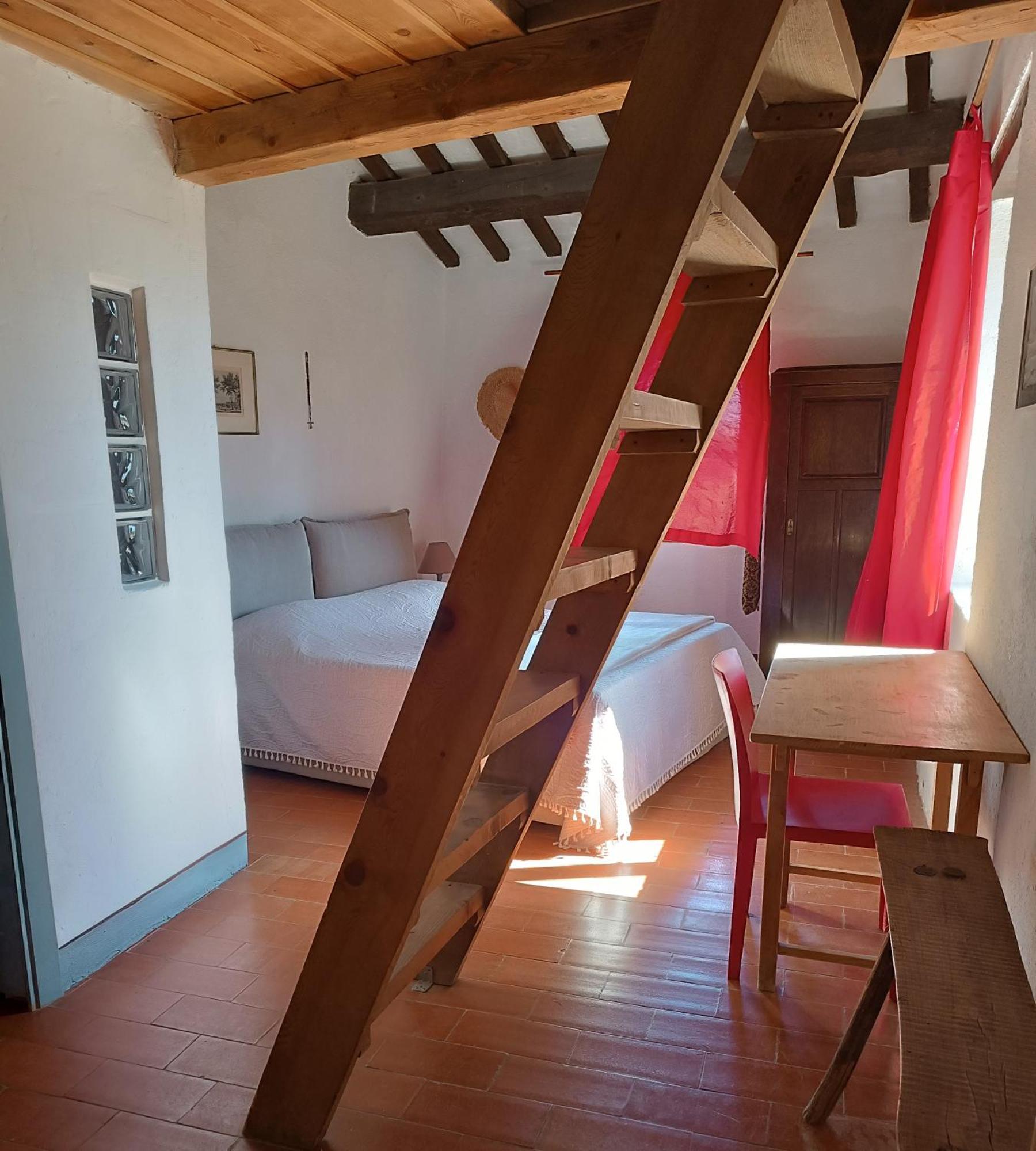 Pilgrim Rooms Gubbio Rum bild
